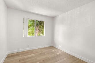 Mar at Chavez in San Diego, CA - Building Photo - Building Photo