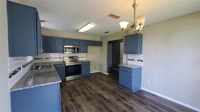 1944 Canyon Ridge St in Fort Worth, TX - Building Photo - Building Photo