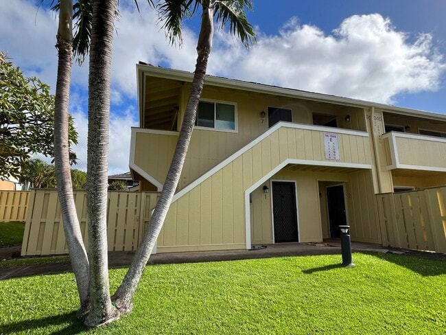 94-1045-1045 Kaukahi Pl