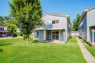 64 Cross St in Utica, OH - Building Photo - Building Photo