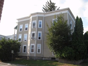 509 Beech St in Manchester, NH - Building Photo - Building Photo