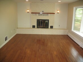 13 Erma Dr in Egg Harbor Township, NJ - Building Photo - Building Photo