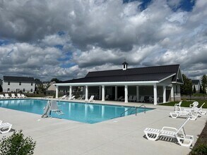 476 Red Poll Wy in Columbia, SC - Foto de edificio - Building Photo