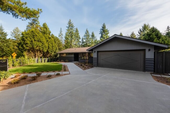 property at 16631 10th Ave NW
