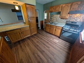 412 University Ave, Unit Apartment 1 in Buffalo, NY - Building Photo - Building Photo