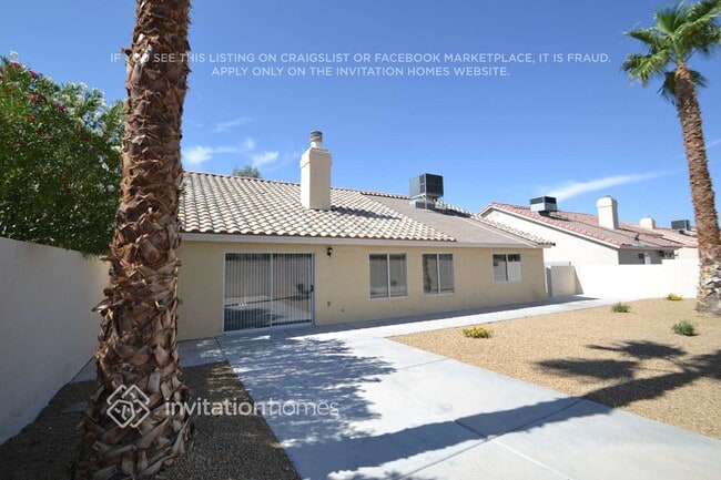 6280 Bruma Ave in Las Vegas, NV - Building Photo - Building Photo