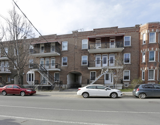 71-79 Galt Rue in Montréal, QC - Building Photo - Building Photo