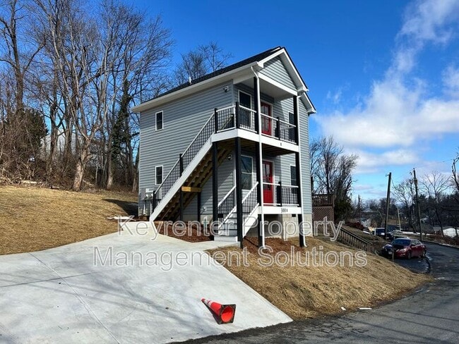 300 Fairview Ave in Waynesboro, VA - Building Photo - Building Photo