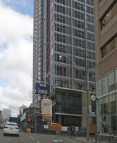 The Cumberland in Toronto, ON - Building Photo