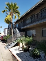 14811 Vanowen St in Los Angeles, CA - Building Photo