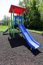 Jamestown at St. Matthews Apartments in Louisville, KY - Foto de edificio - Building Photo