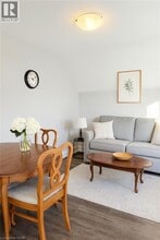 63 Henry St in Cambridge, ON - Building Photo - Building Photo