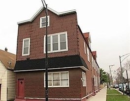 3300 W Pershing Rd Chicago, IL 60632 in Chicago, IL - Building Photo