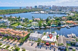 2724 NE 14th St in Fort Lauderdale, FL - Building Photo