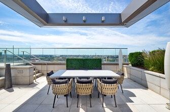 Capitol View on 14th in Washington, DC - Foto de edificio - Building Photo