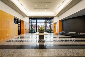 500 Broadway St in Vancouver, WA - Building Photo - Building Photo