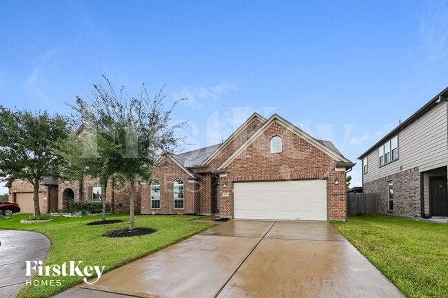 property at 8110 Oahu Ct