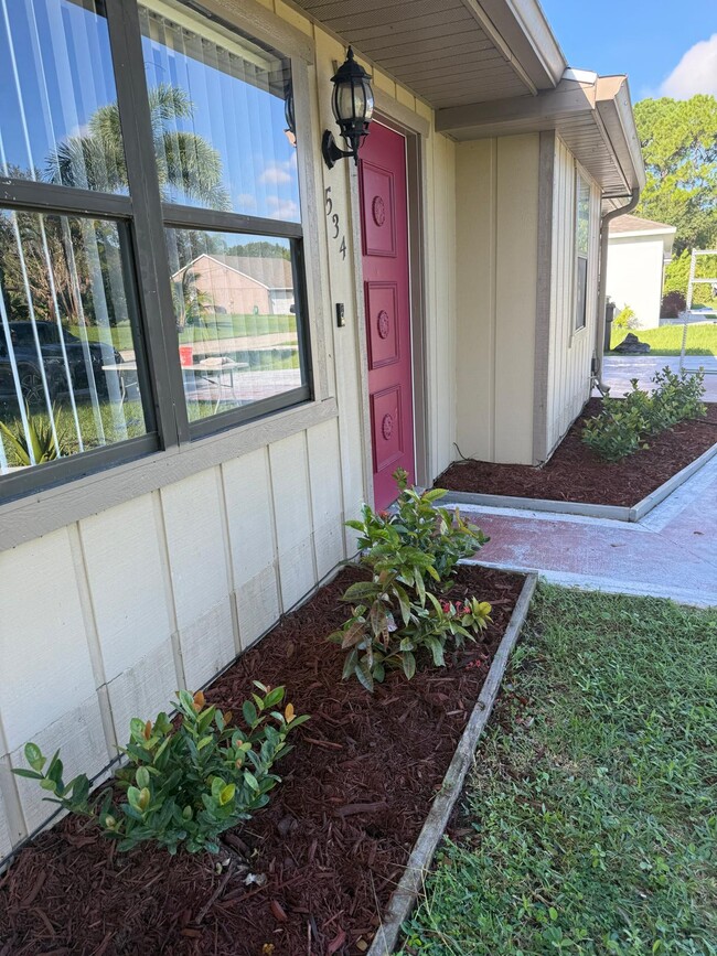 property at 534 NW Billiar Ave