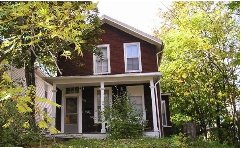 property at 543 Elizabeth St