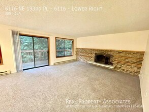 6116 NE 193rd Pl in Kenmore, WA - Building Photo - Building Photo