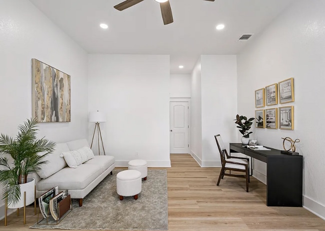 506 E Evergreen St in San Antonio, TX - Building Photo - Building Photo