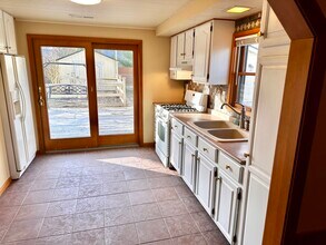 8316 Rutledge St in Merrillville, IN - Building Photo - Building Photo