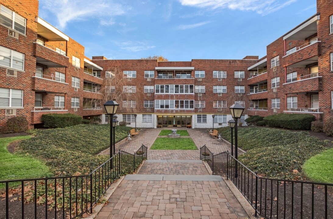 Hampshire House in Allentown, PA - Foto de edificio