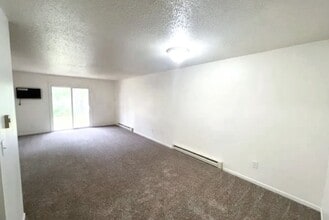 10 Park Terrace Blvd in Columbia City, IN - Building Photo - Building Photo