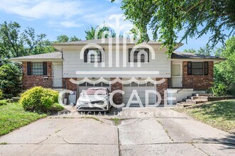 414-414 SW Chicago St in Blue Springs, MO - Building Photo - Building Photo