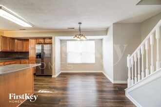 6013 Marsh Cir in Loveland, OH - Building Photo - Building Photo
