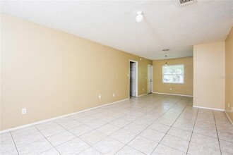 402 W 17th St in Apopka, FL - Building Photo - Building Photo