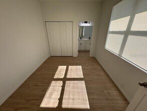 3460 Tupelo Ave in North Port, FL - Building Photo - Building Photo