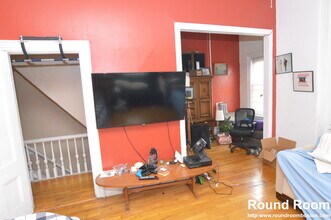 32 Linden St, Unit 2 in Boston, MA - Building Photo - Building Photo