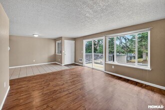 1106 Walnut St in Bremerton, WA - Building Photo - Building Photo