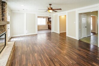 24814 Butterwick Dr in Spring, TX - Building Photo - Building Photo