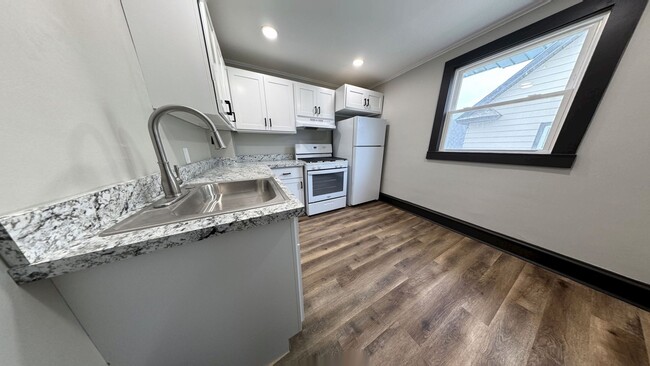 property at 606 Randolph St