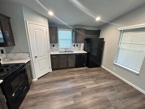 3623 Toomes Rd in Modesto, CA - Building Photo - Building Photo