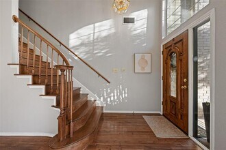 7501 Vail Valley Dr in Austin, TX - Building Photo - Building Photo