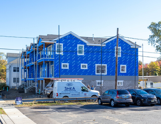 Oceanport Cove in Oceanport, NJ - Building Photo - Building Photo