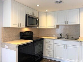 1804 Ala Moana Blvd in Honolulu, HI - Building Photo - Building Photo