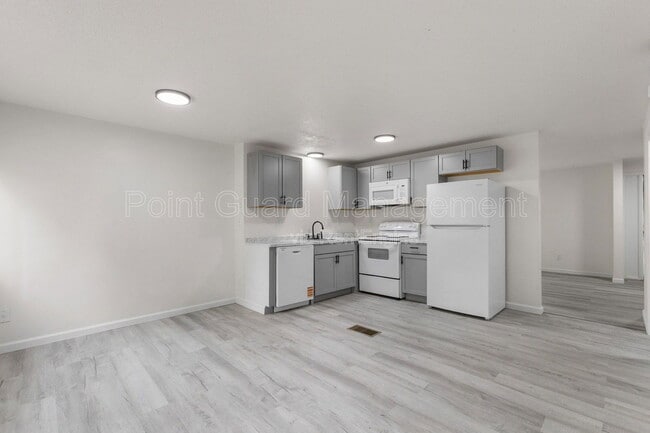property at 1812 S Cleveland Ave