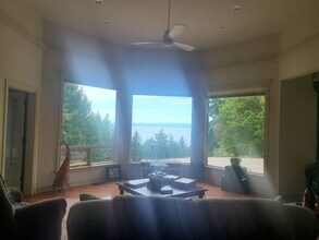 261 Foxwood Ln in Friday Harbor, WA - Building Photo - Building Photo