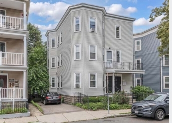 24 Belknap St in Somerville, MA - Building Photo