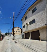 448 Casanova St in Los Angeles, CA - Building Photo - Building Photo