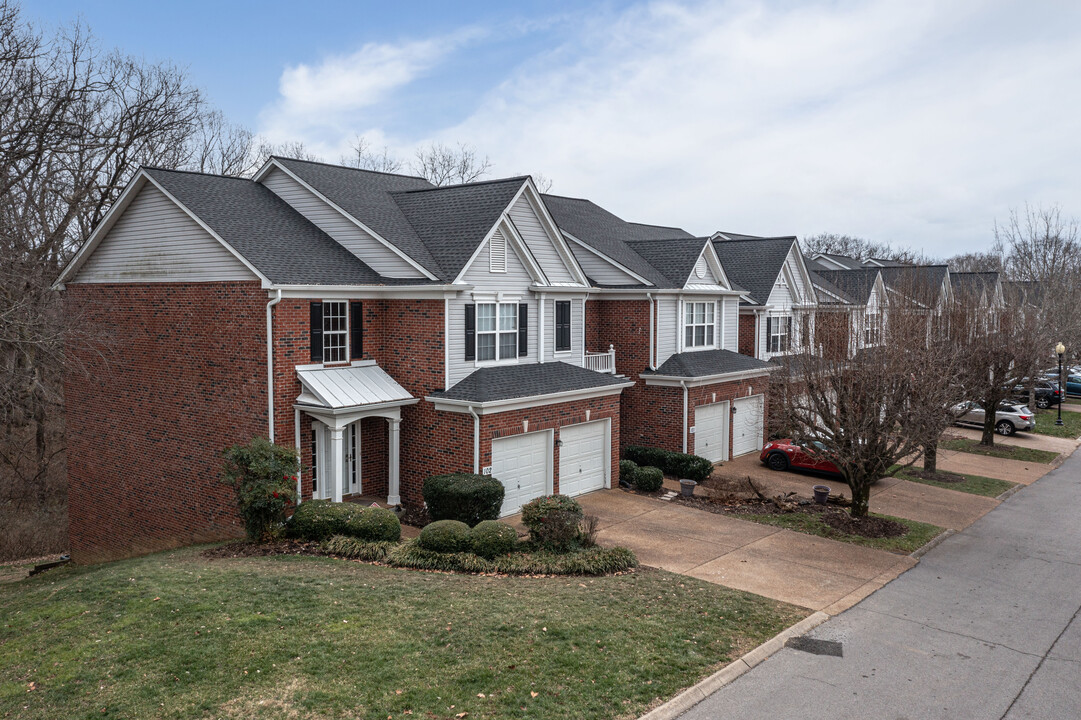 Beacon Hill Village in Old Hickory, TN - Building Photo