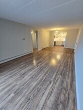 4754 W 101st St in Oak Lawn, IL - Building Photo - Building Photo