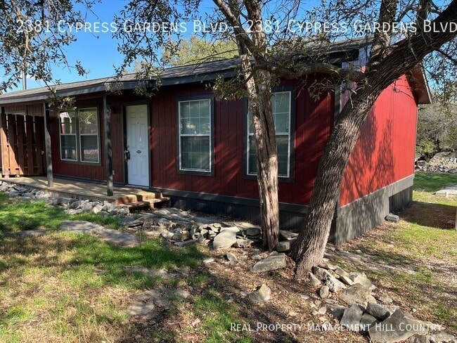 2381 Cypress Gardens Blvd in Spring Branch, TX - Building Photo - Building Photo