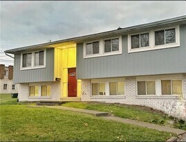 2000 McMinn St in Aliquippa, PA - Building Photo