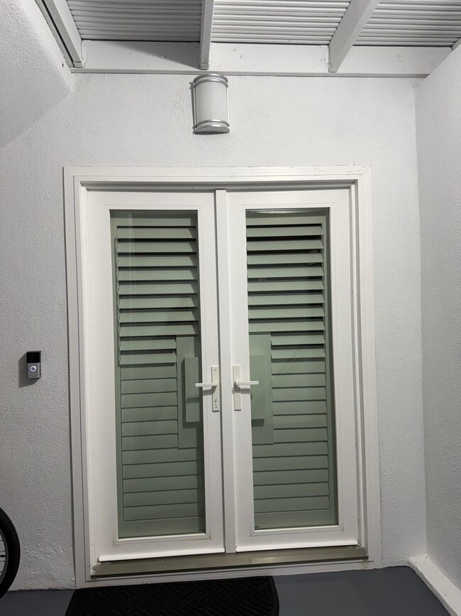 271 Termino Ave, Unit #A in Long Beach, CA - Building Photo - Building Photo