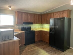 9840 Redland Rd in Milton, FL - Building Photo - Building Photo